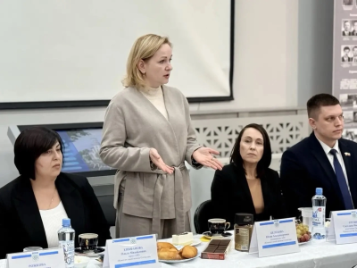Роман Никулин и Оксана Гонохова встретились с председателем Комитета семей воинов Отечества